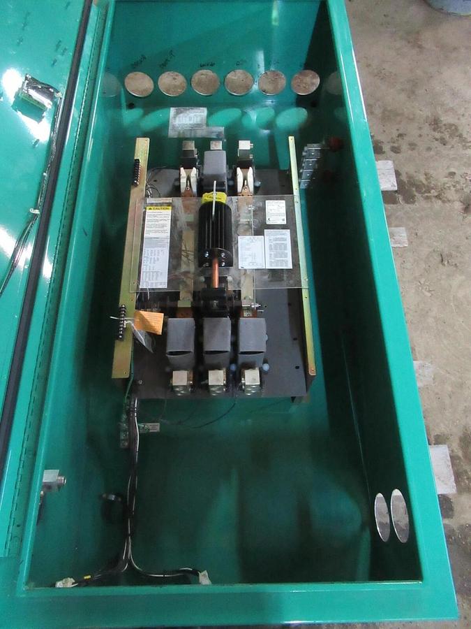 Used ONAN AUTOMATIC TRANSFER SWITCH OTD-4958740 480 V 3 PHASE 1000 AMP 0306-3456-16