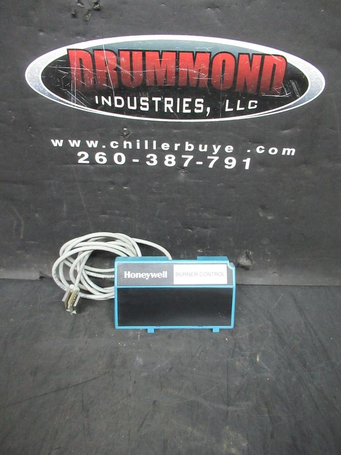 Used HONEYWELL BURNER CONTROL KEYBOARD DISPLAY MODULE 7800 SERIES 97-4834 REV. B