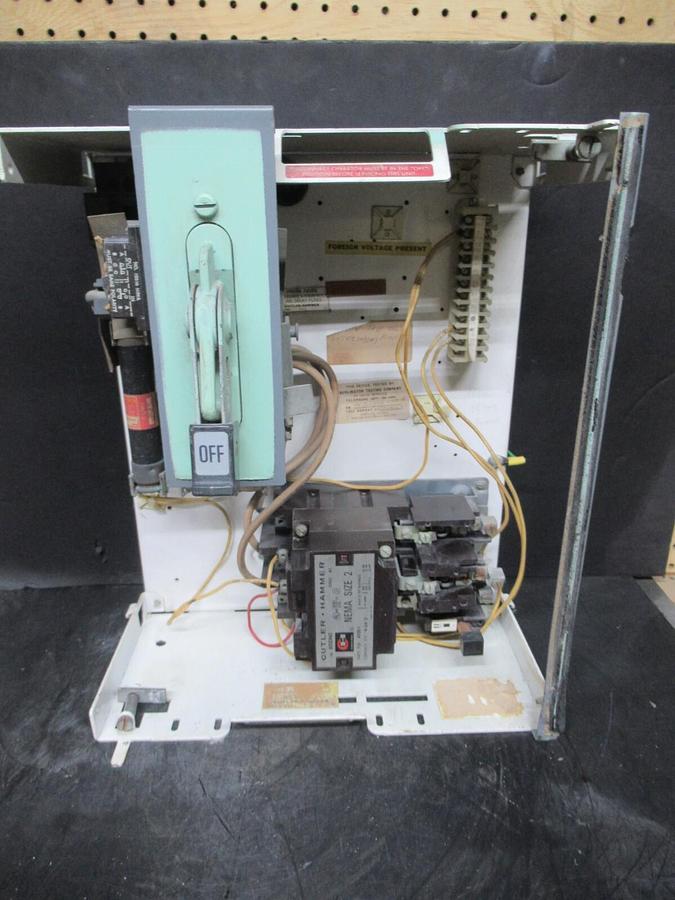 Used CUTLER HAMMER MOTOR CONTROL BUCKET 17" NEMA SIZE 2 STARTER A10DN0 35 AMP FUSES