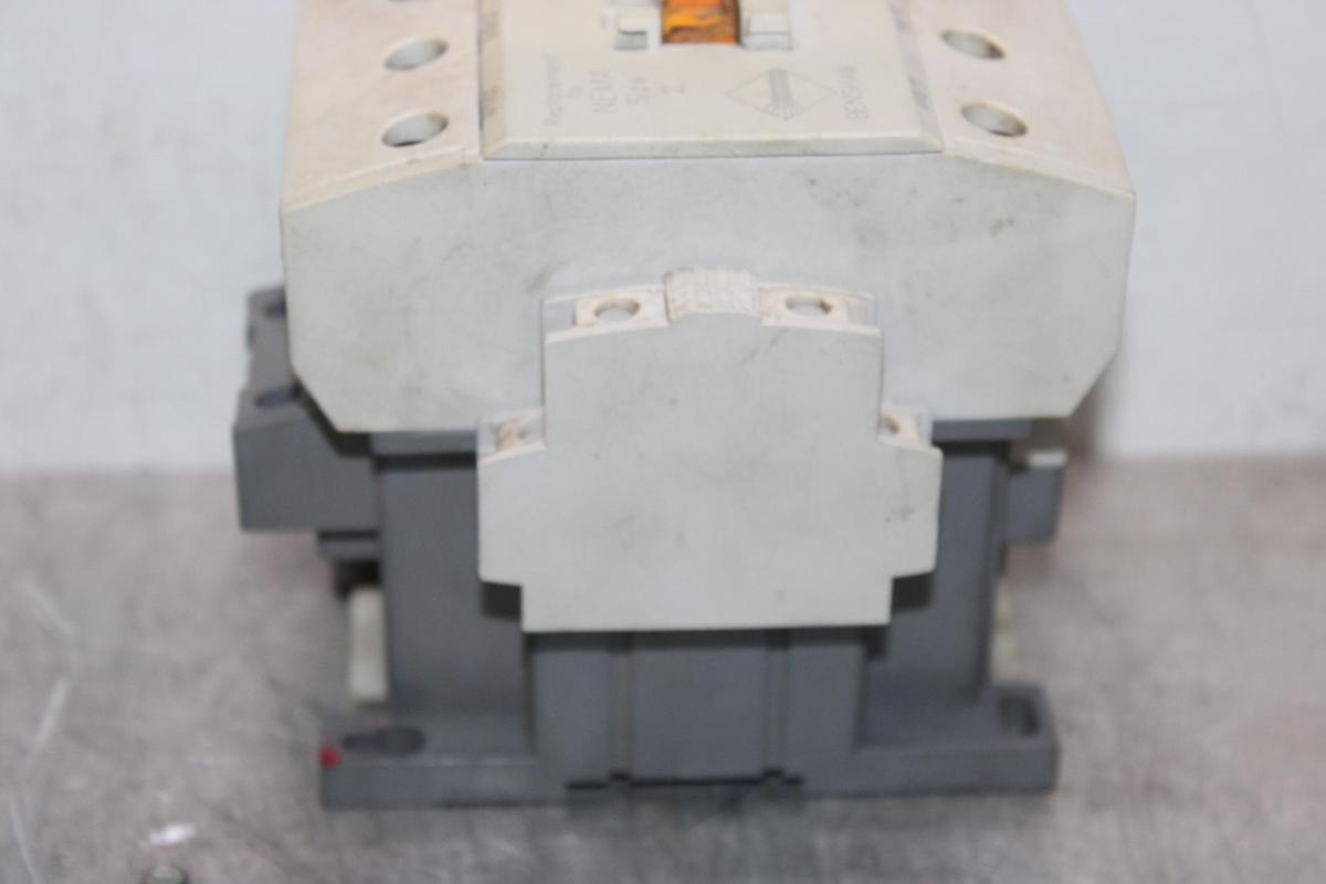 Used BENSHAW NEMA CONTACTOR RSC-300 SIZE 5 350 AMP 600 VOLT 3-POLE