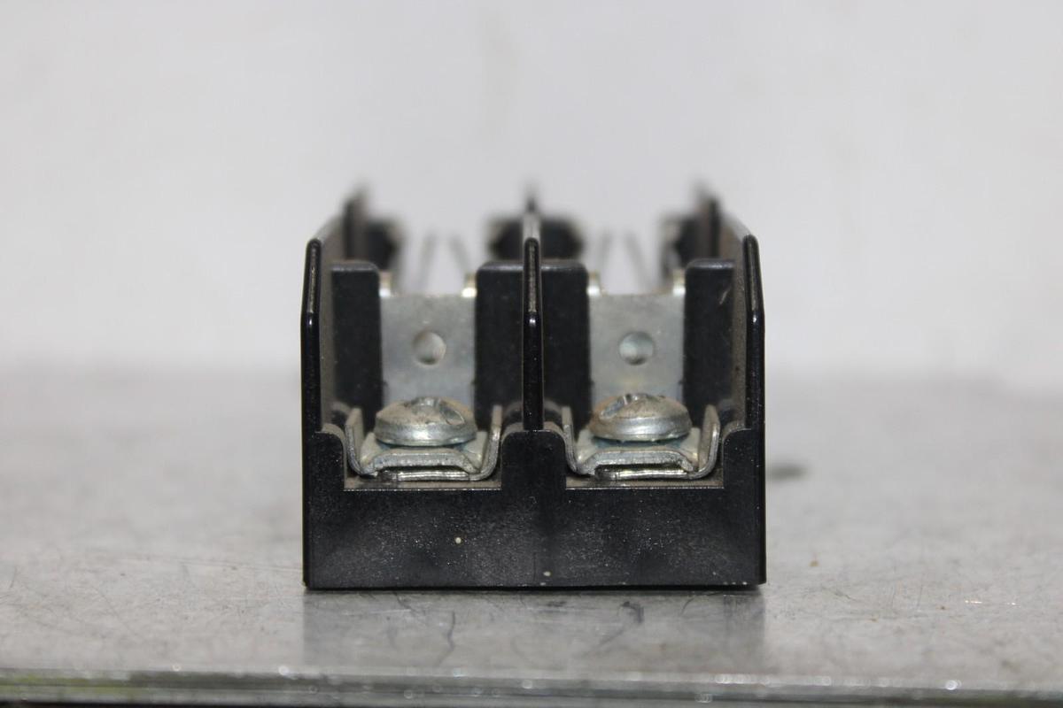 Used BUSS FUSE HOLDER BC6032P 2-POLE 30 AMP 600 VOLT CLASS CC FUSES **WARRANTY**