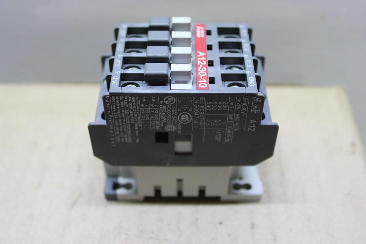 Used ABB CONTACTOR A12-30-10 25-28 AMP 600 VAC 10 HP 7.5 kW 3-POLE 3-PHASE COIL: 120V