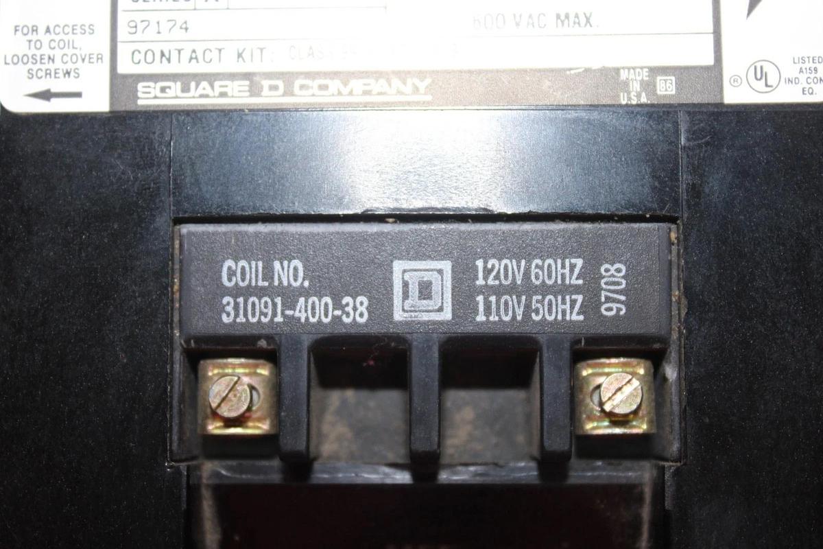 Used SQUARE D NEMA CONTACTOR 8502SF02 NEMA 4 600 VOLT 135 AMP 100 HP COIL: 120 VOLT