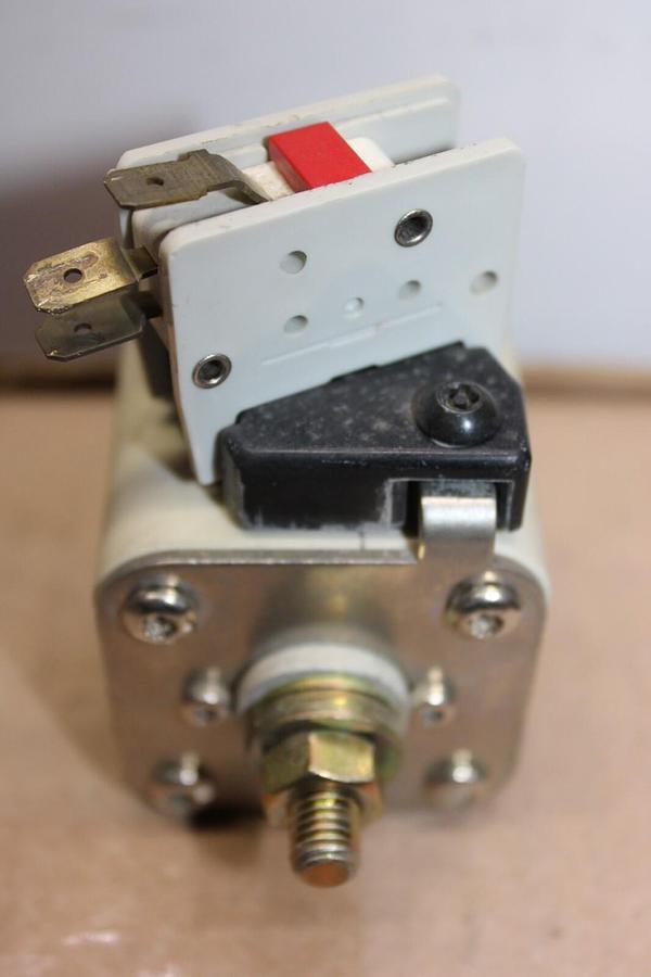 Used BUSSMANN SQUARE BODY FUSE 170M4462 400 AMP 700 VAC **WARRANTY INCLUDED**