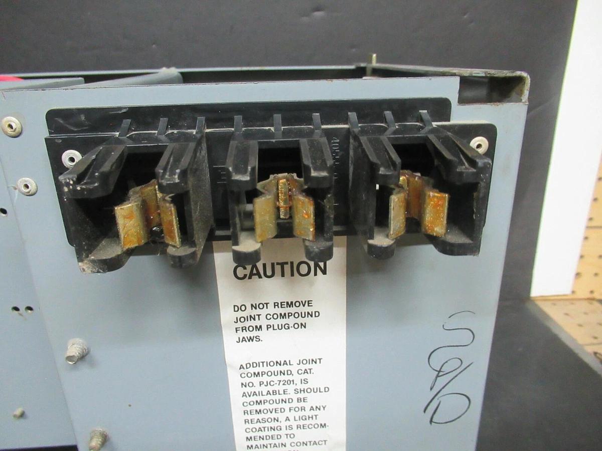 Used SQUARE D 30 AMP MOTOR CONTROL BUCKET MODEL 5 NEMA SIZE 1 STARTER COMBINATION