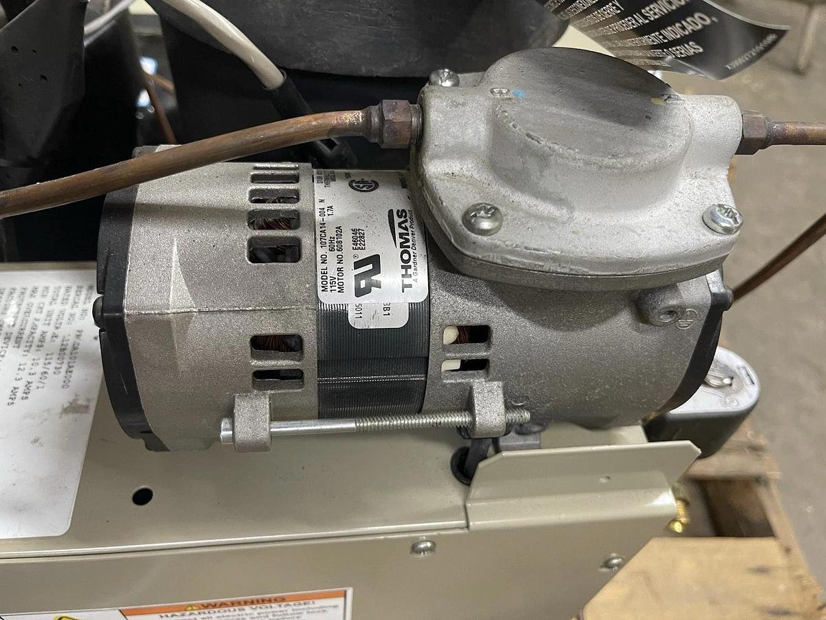 Used TRANE CHILLER PURGE PUMP PRGDA101AE000 M4FH-0026-IAA-240 115 VOLT 12.3 AMP