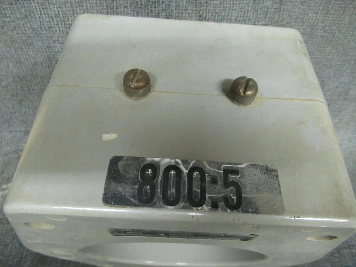 Used ELECTROMAGNETIC INDUSTRIES INC CT CAT: 203-801 800:5 A 25-400 HZ 600 VOLTS