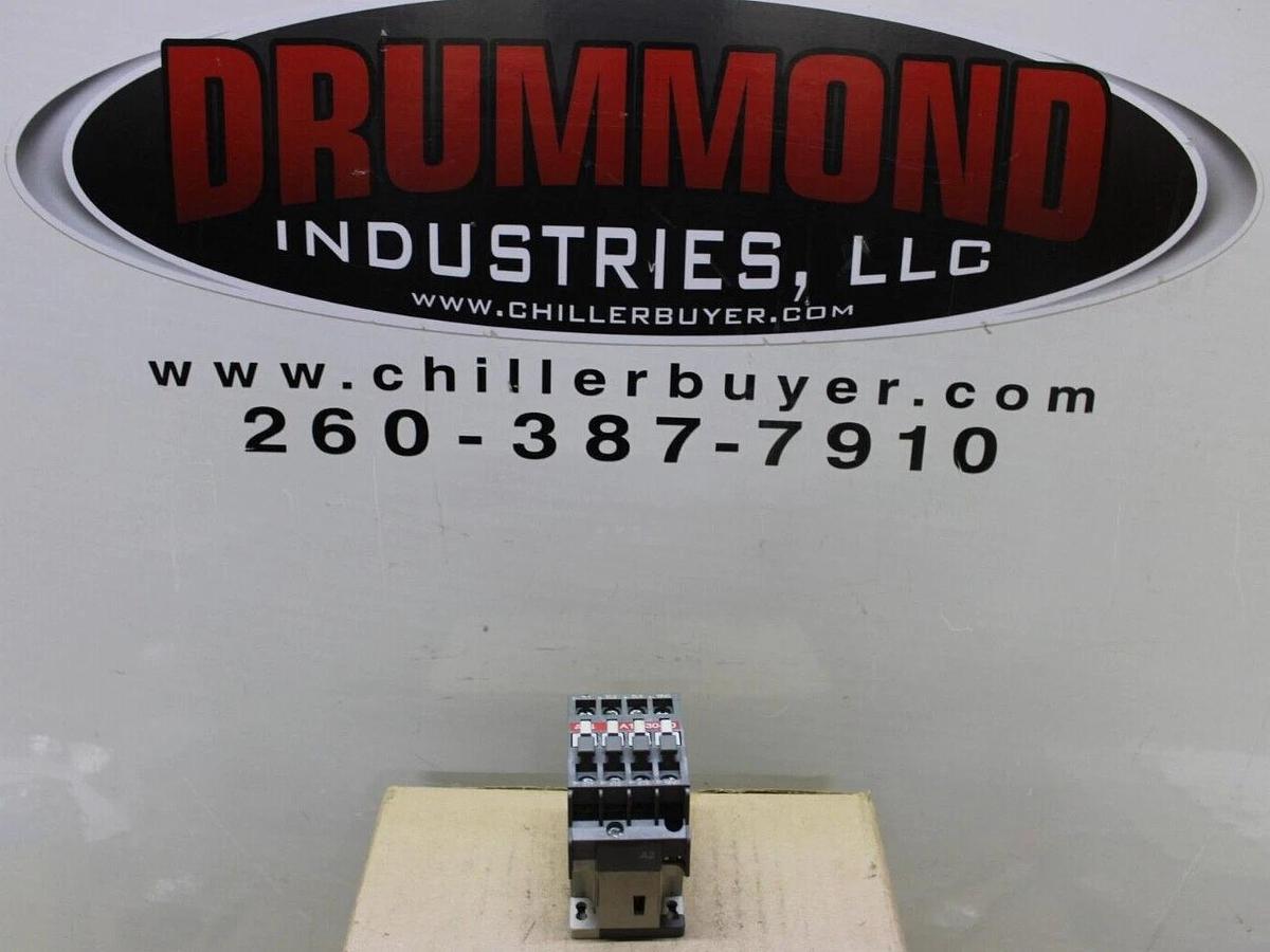 Used ABB CONTACTOR A12-30-10 25-28 AMP 600 VAC 10 HP 7.5 kW 3-POLE 3-PHASE COIL: 120V