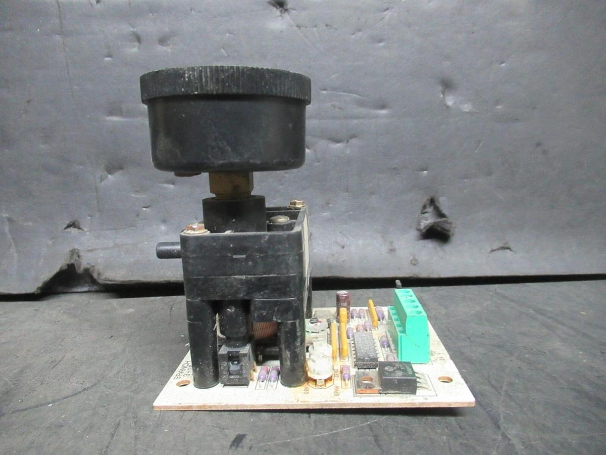 Used KMC ELECTRONIC PNEUMATIC TRANSDUCER 870-612-01 3-15 PSI W/ GAUGE **WARRANTY**