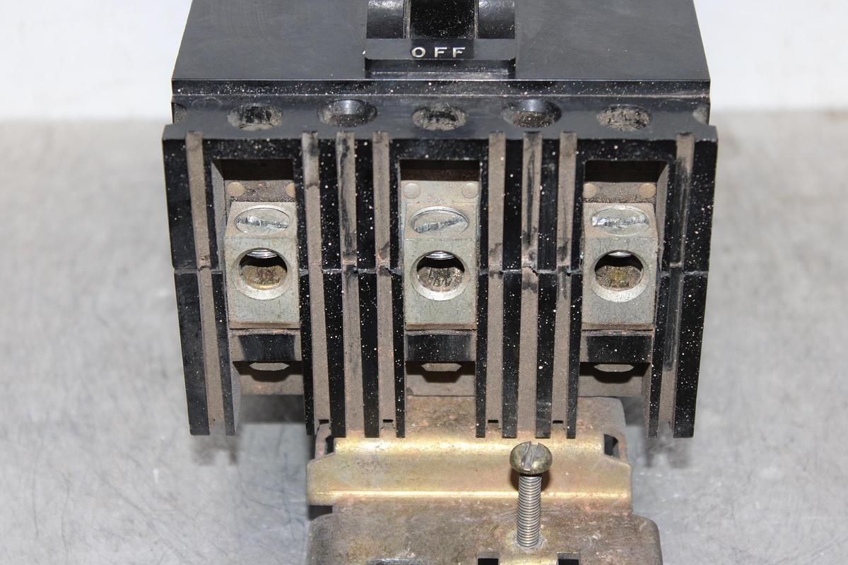 Used SQUARE D I-LINE CIRCUIT BREAKER FC34100 SERIES 2 100 AMP 480 VAC 3-POLE
