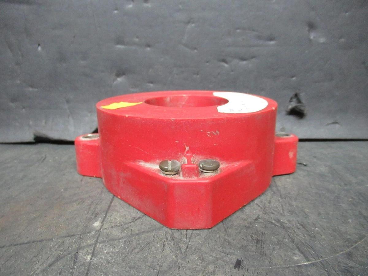 Used GOULD ITE CURRENT TRANSFORMER TKM-1 401181-T9 10 KV 1000 AMP 25-60 HZ