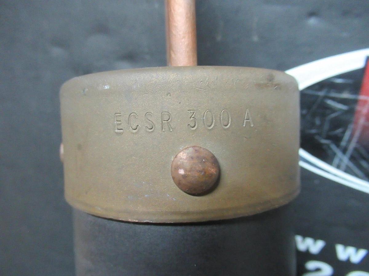Used BRUSH DUAL-ELEMENT TIME-DELAY CURRENT-LIMITING FUSE ESCR-300 600 VAC 300 AMP