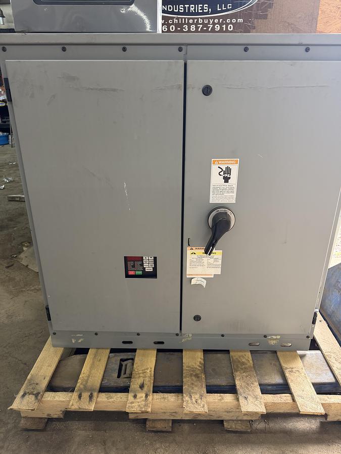 Used SQUARE D I-LINE PANELBOARD HCW3268-12N 1200 AMP 600 VAC 42-SLOT HC4268DB 42" X 68"