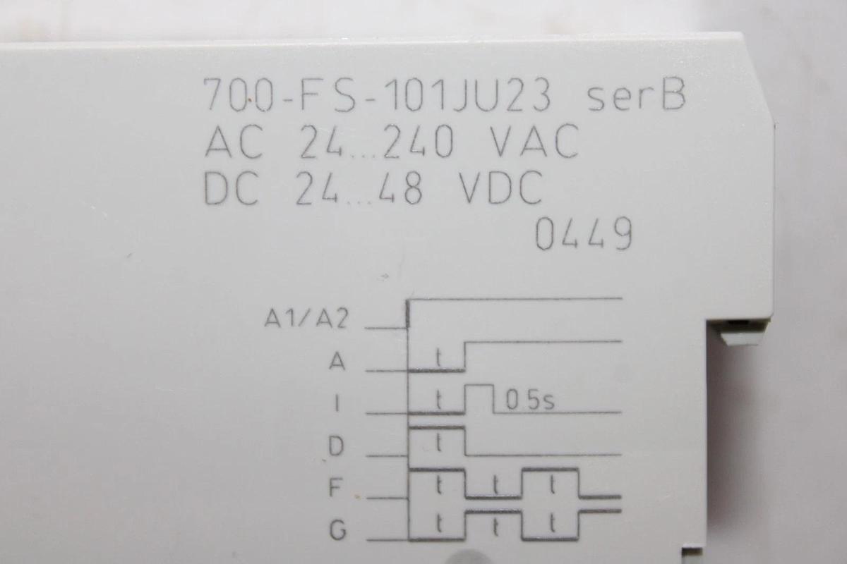 Used ALLEN BRADLEY TIME DELAY RELAY 700-FSA3BU23 240 VAC 24 VDC 0.15-3 SECOND