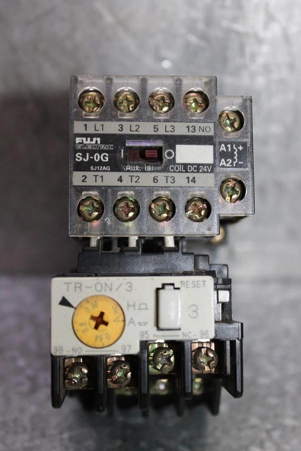 Used FUJI ELECTRIC MAGNETIC STARTER SJ-0G 440 VOLT 15 AMP W/ TR-0N/3 OVERLOAD