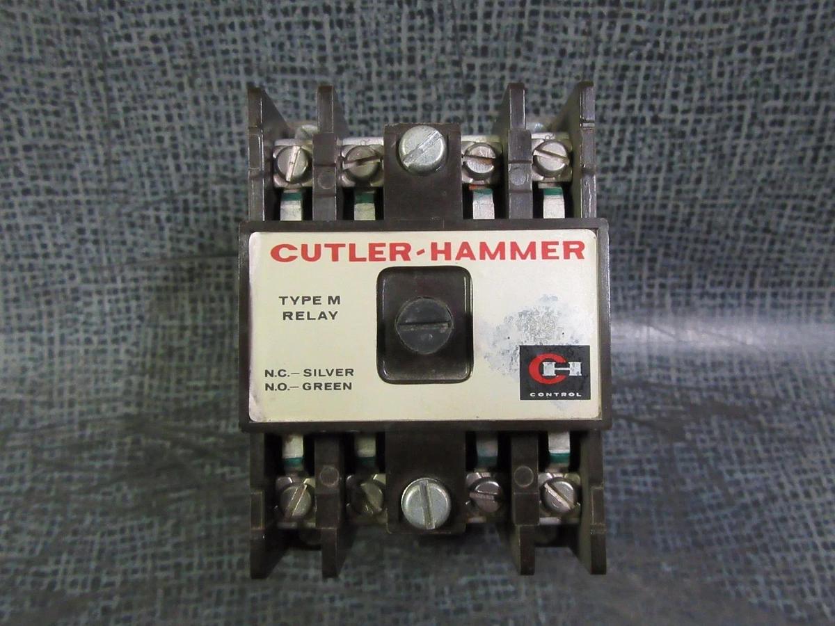 Used CUTLER HAMMER TYPE M 10 AMP RELAY 110-120 VAC COIL MODEL: D26M-2