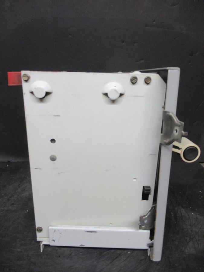 Used CUTLER HAMMER MOTOR STARTER CONTROL BUCKET 2100 12" NEMA SIZE 1 A200M1CACP 7 AMP