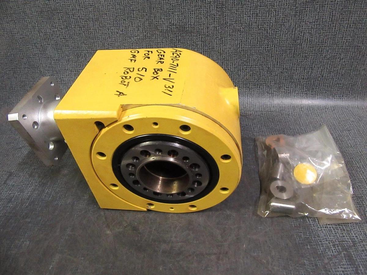 NEW GMF FANUC ROBOT GEAR BOX WRIST ASSEMBLY A290-7111-V311 FREE SHIPPING !