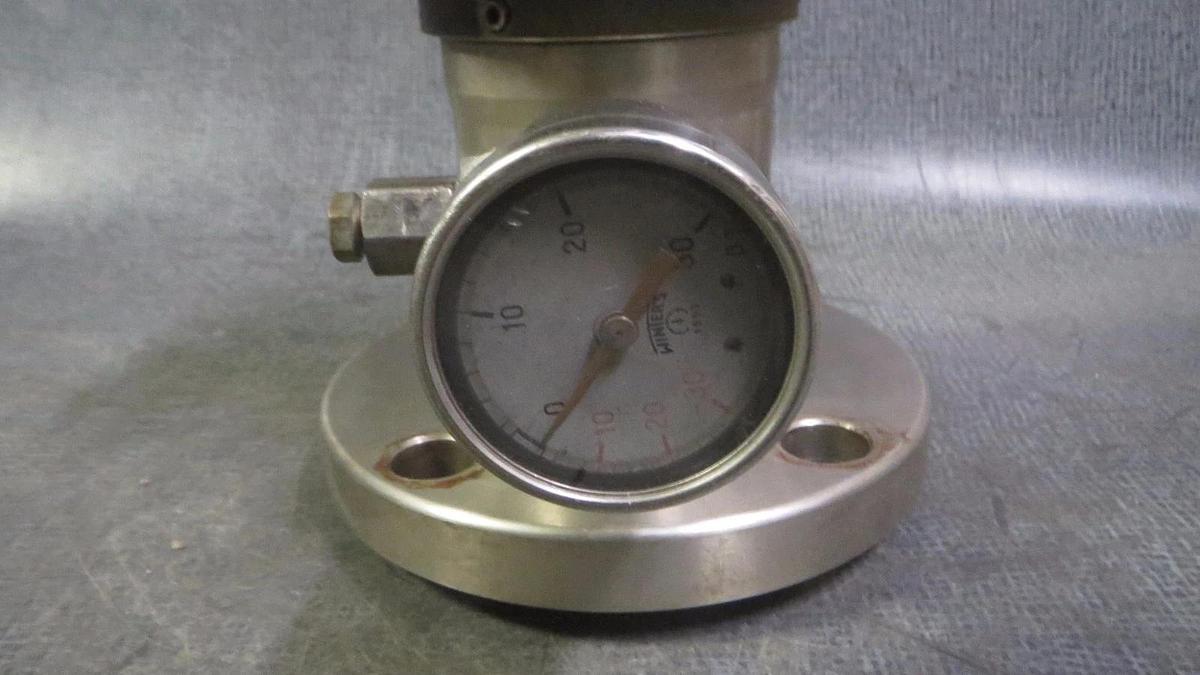 Used REDI CONTROLS RUPTURESEAL NON FRAGMENTING & RELIEF VALVE 2" 15 PSIG # NRS-2