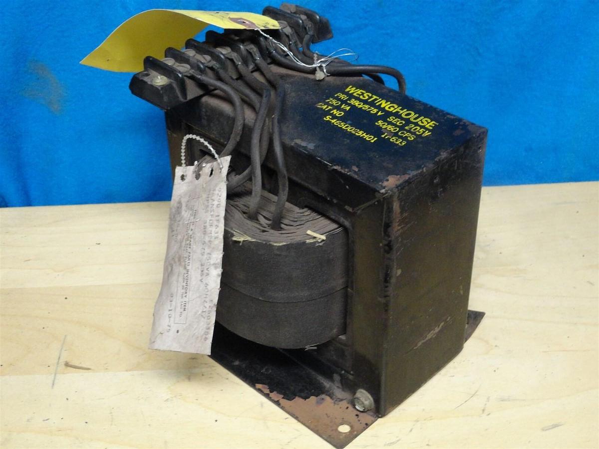 Used INSTRUMENT TRANSFORMERS CURRENT TRANSFORMER 601-301 RATIO: 300:5A 50-400 HZ