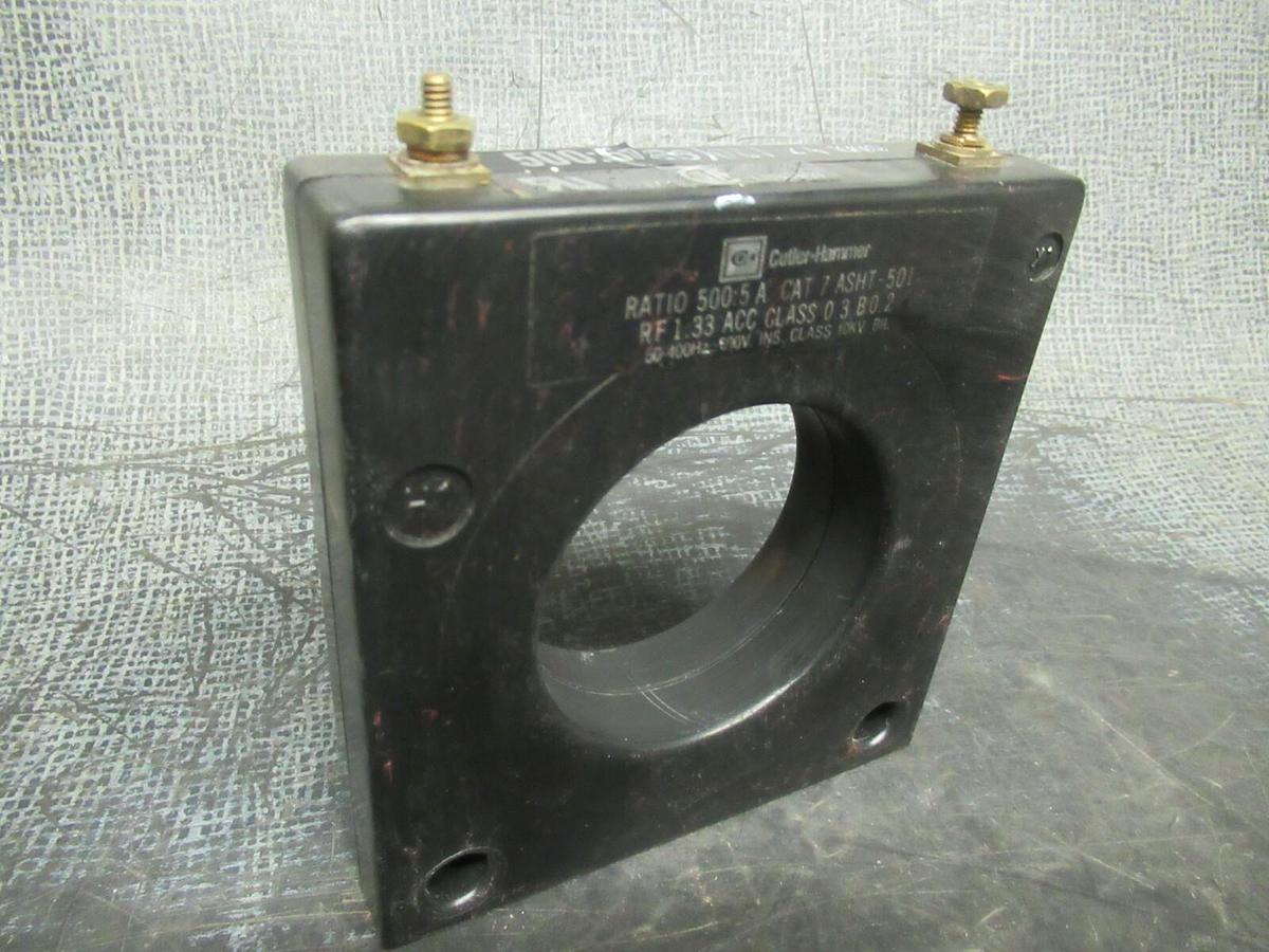 Used CUTLER HAMMER CURRENT TRANSFORMER ASHT-501 500:5 50-400 HZ 600 VOLTS