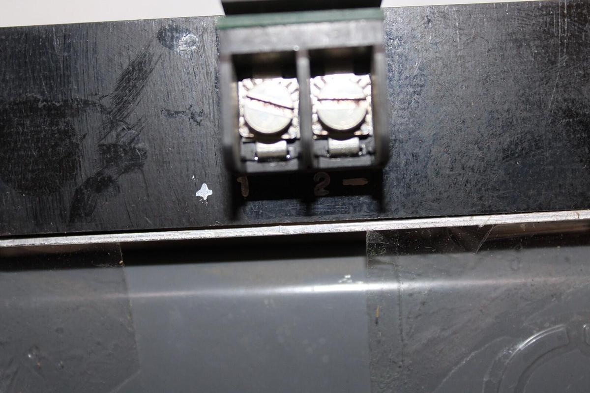 Used ARGA AC CURRENT TRANSFORMER 2-239 INPUT: 0-1000 VAC OUTPUT: 0-10 VDC