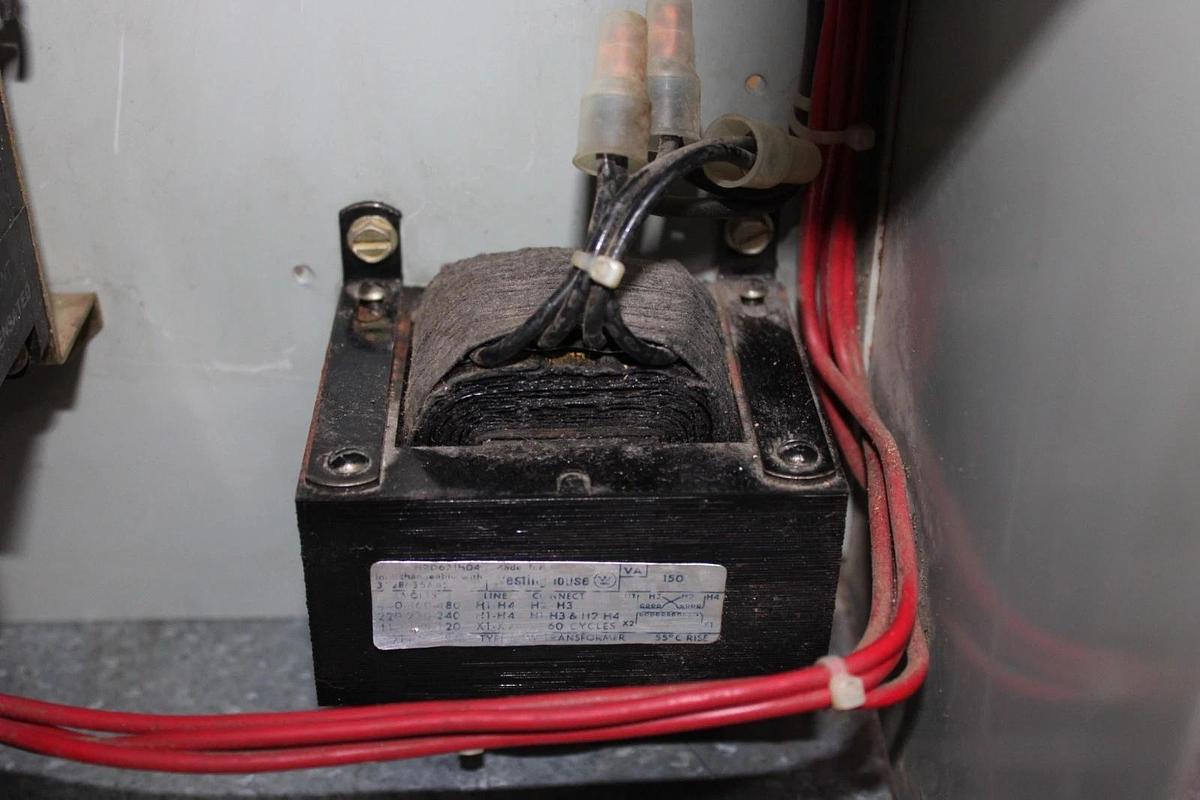 Used WESTINGHOUSE TYPE-W MCC STARTER CONTROL BUCKET 18" SIZE 3 90 AMP 600 VAC