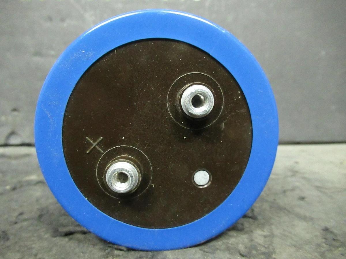 Used NIPPON CHEMI-CON U36D 450 V 2400 uF +POSITIVE ELECTROLYTIC CAPACITOR 7NN33L