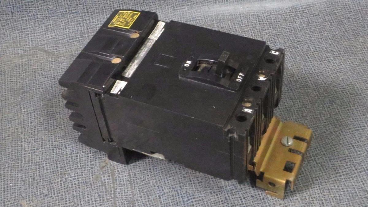 Used SQUARE D I-LINE CIRCUIT BREAKER 15 AMP 480 VAC 3 POLE MODEL: FA-34015 *WARRANTY*