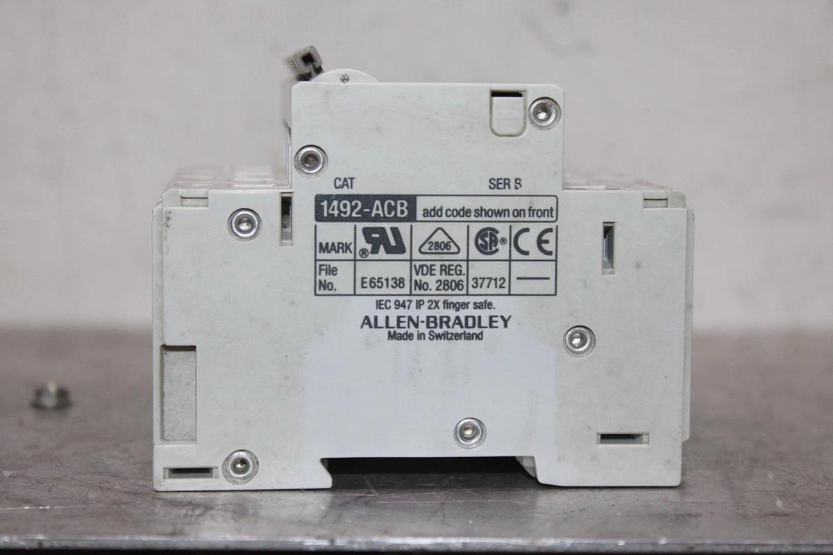 Used ALLEN BRADLEY CIRCUIT BREAKER 1492-CB3 1492-ACB 480/277 VAC 30 AMP 4-POLE