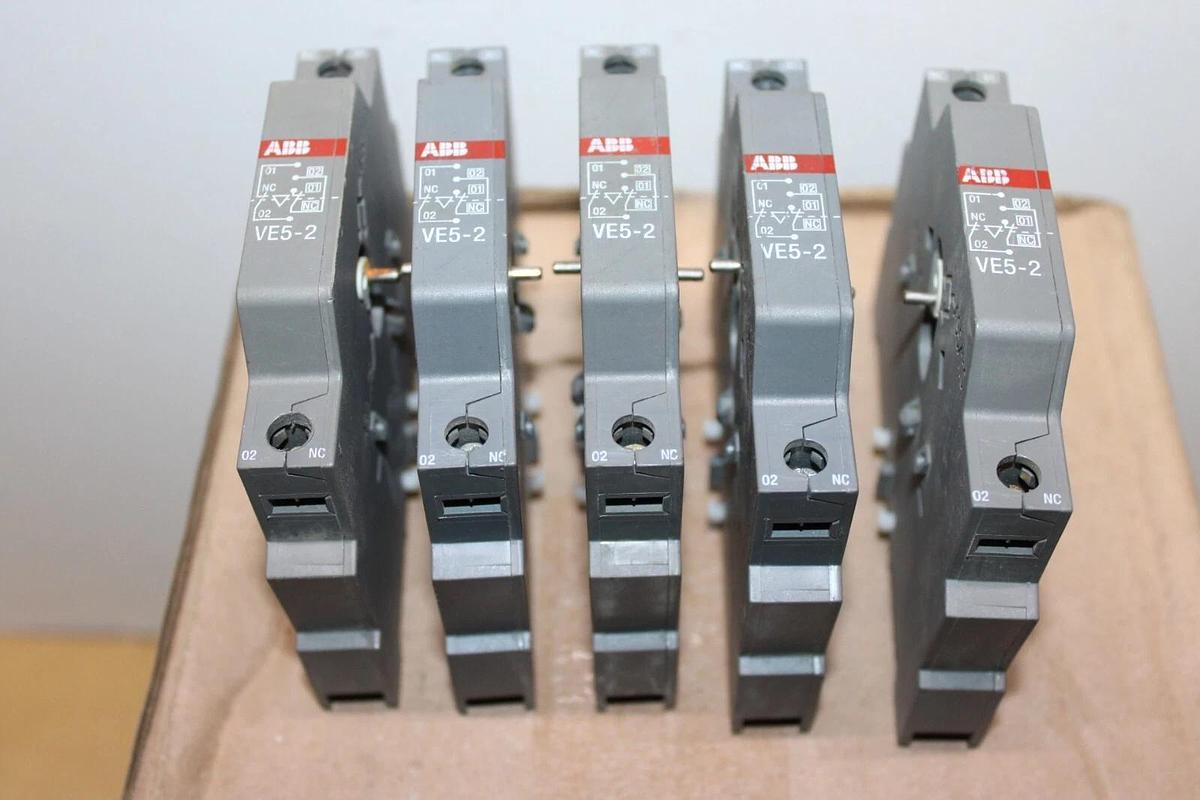 Used LOT OF 5 ABB VE5-2 MECHANICAL INTERLOCK 690 VAC 16 AMP **WARRANTY**