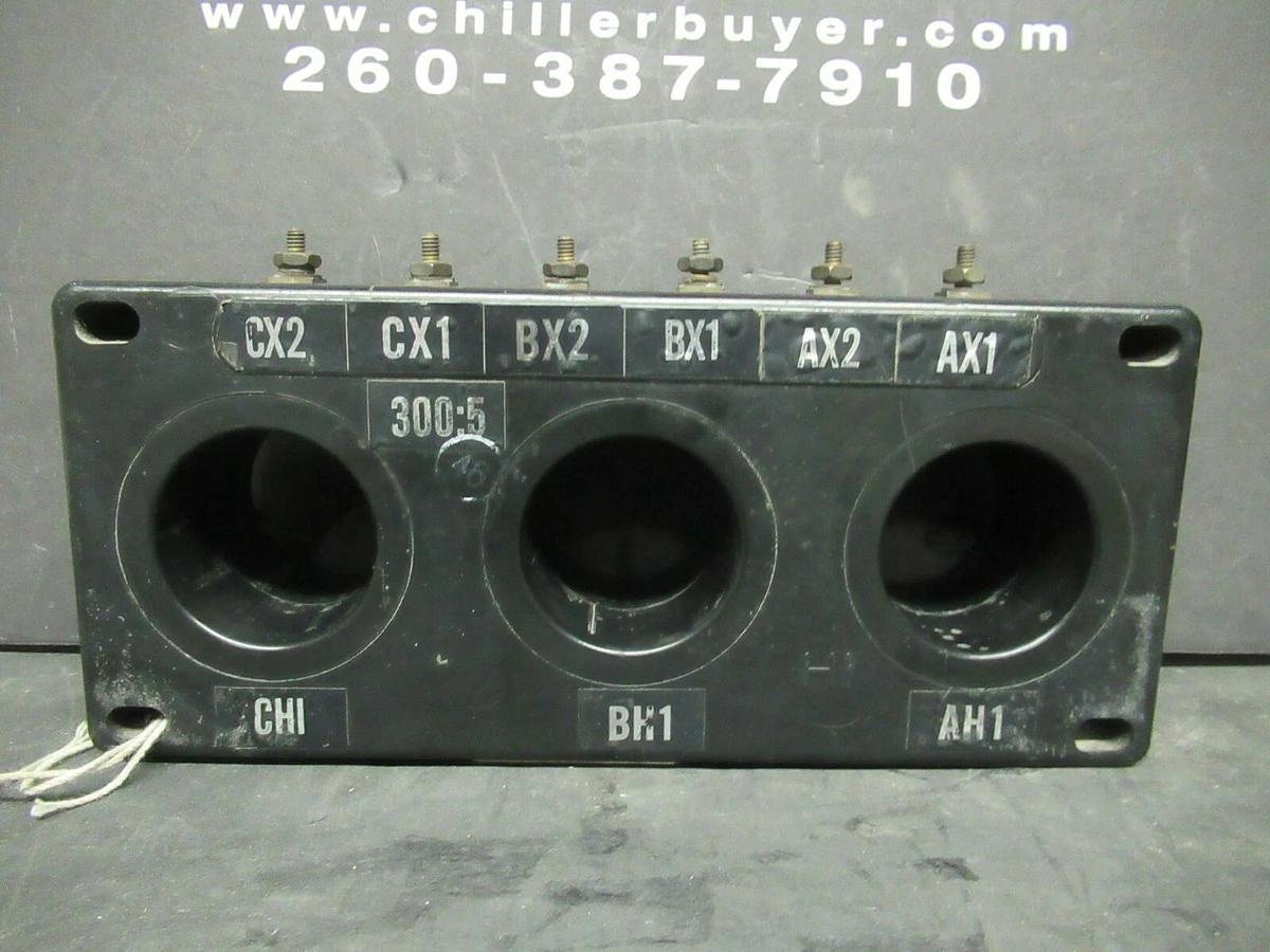 Used CUTLER HAMMER CT CURRENT TRANSFORMER 2092A37H05 300:5 RATIO SENSOR **WARRANTY**