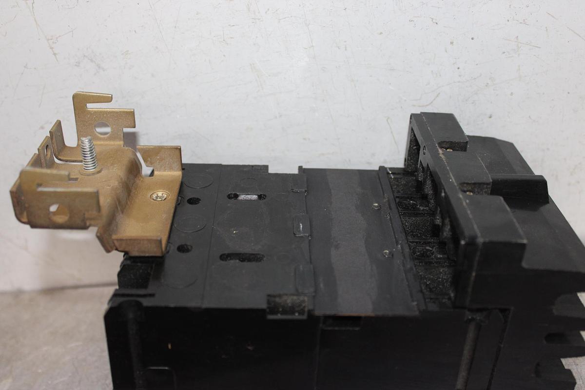 Used SQUARE D I-LINE CIRCUIT BREAKER FA36020 20 AMP 600 VOLT 3-POLE