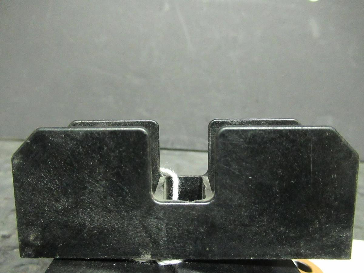 Used LOT OF 3 BUSSMANN FUSE HOLDER BM6031PQ FOR 30 AMP 600 V FUSES