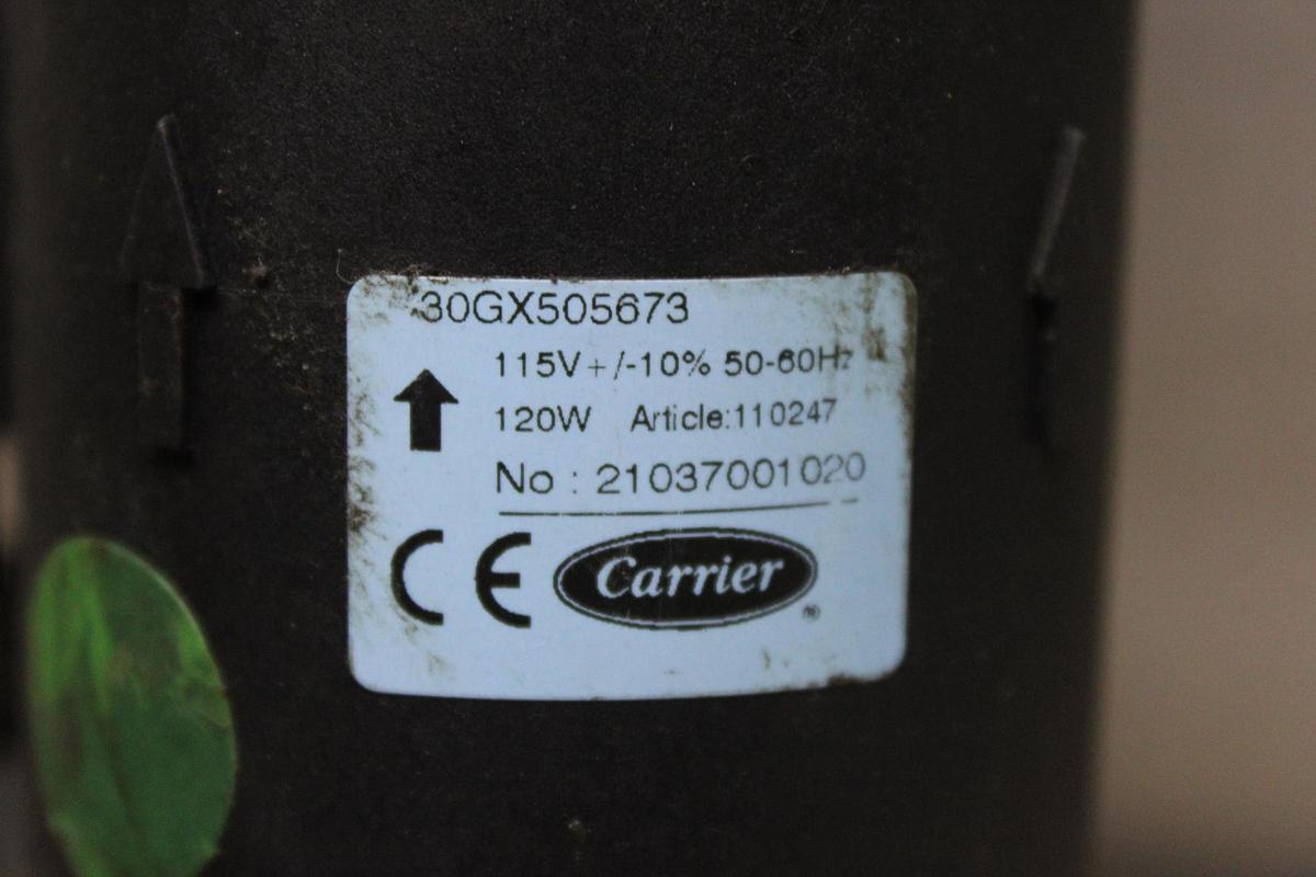 Used NEW SURPLUS CARRIER TEMPERATURE SENSOR HN-79NZ-047 5 VDC
