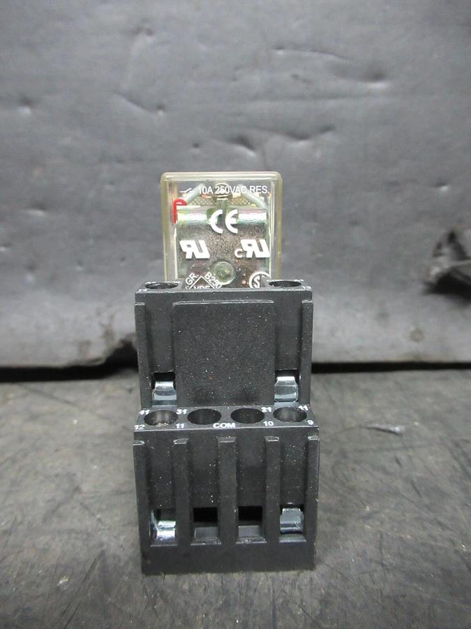 Used LOT OF 2 CARLO GAVAZZI RELAY RMID-002J024DC 10 AMP 250 VAC **WARRANTY INCLUDED**