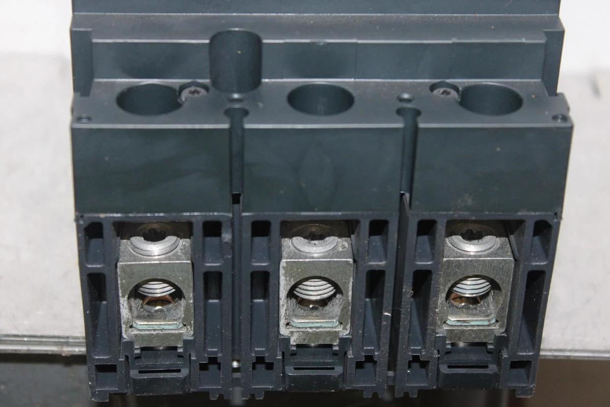 Used SQUARE D POWERPACT CIRCUIT BREAKER HDL36100 3-POLE 100 AMP 600 VAC *WARRANTY*