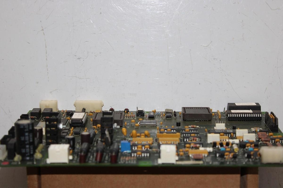 Used YORK VSD LOGIC CONTROL CIRCUIT BOARD 031-01433-000 REV. J **WARRANTY INCLUDED**