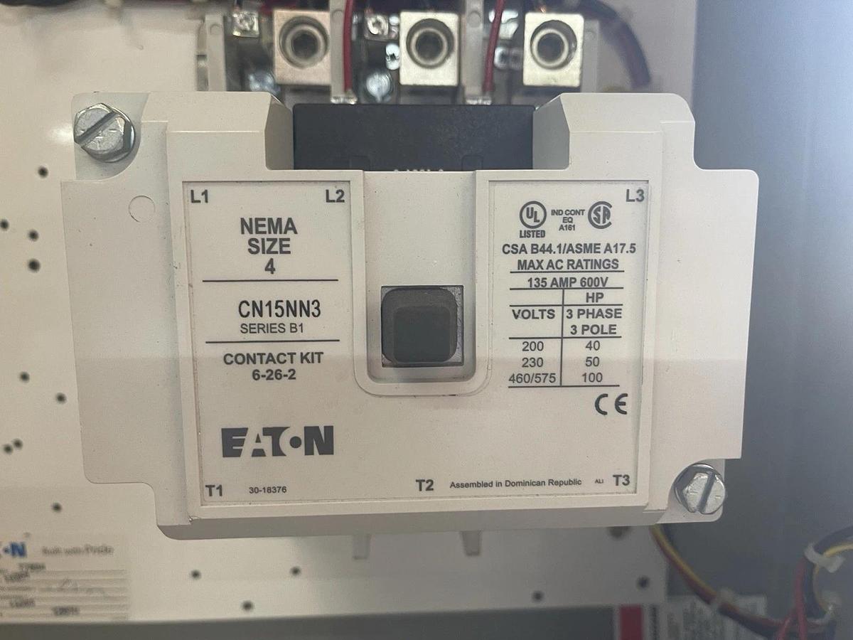 Used NEW SURPLUS EATON NEMA 3R COMBO STARTER ECN5442CAJ R63/F SIZE 4 STARTER