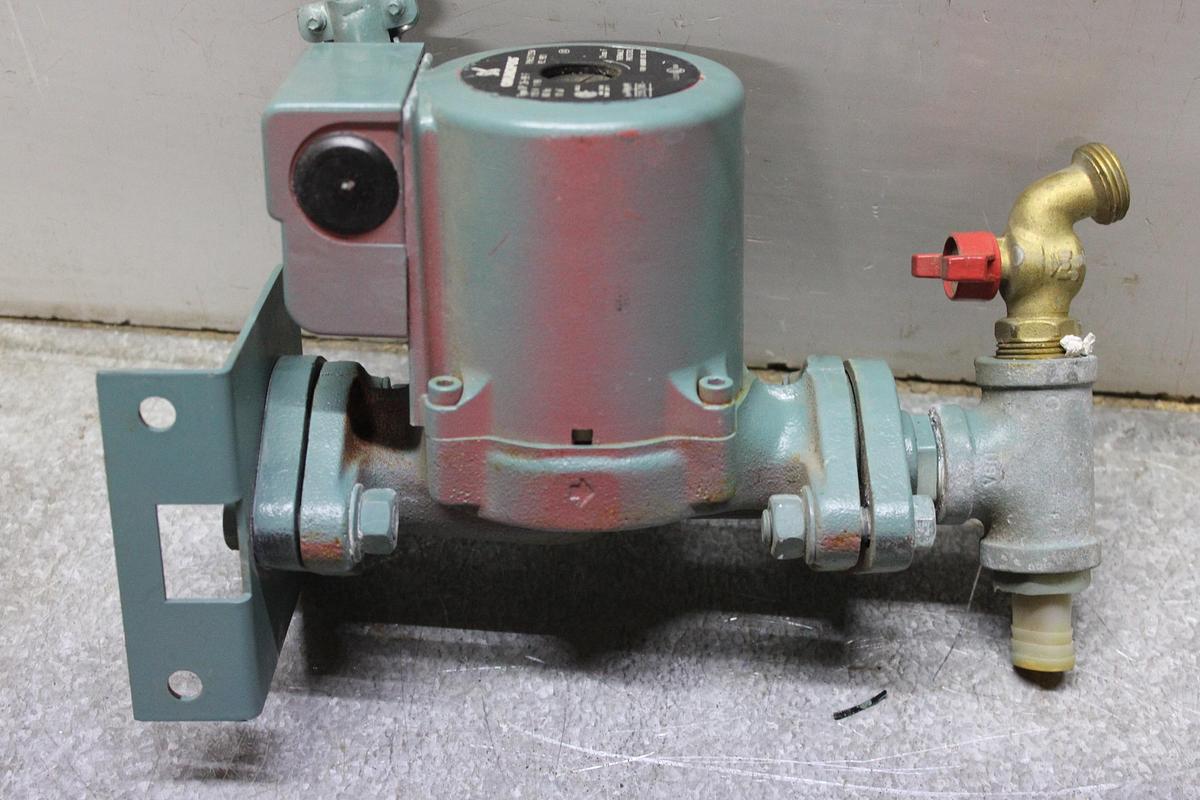 Used CUTLER HAMMER CIRCUIT BREAKER LD3600F 600 AMP 600 VAC 3-POLE LD-35K