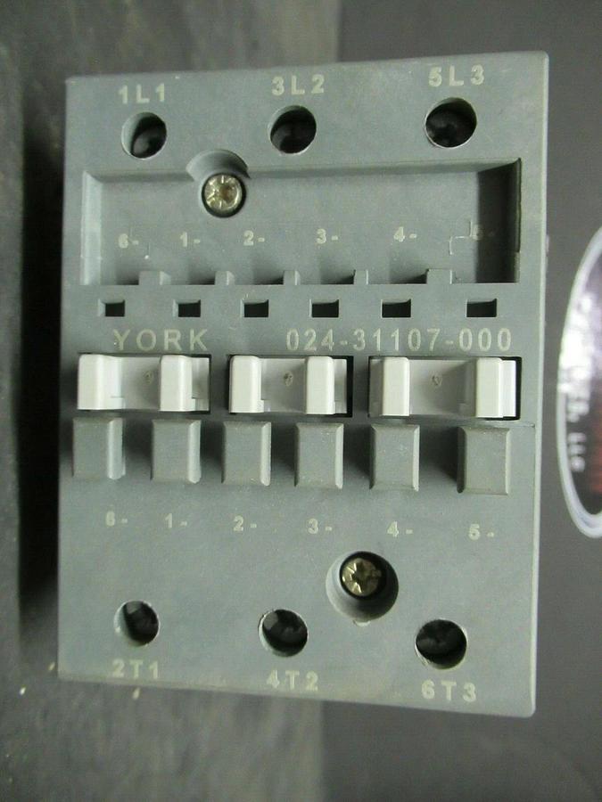 YORK CONTACTOR 024-31107-000 90 AMP 600 VAC 60 HP 110/120 VOLT COIL **WARRANTY**