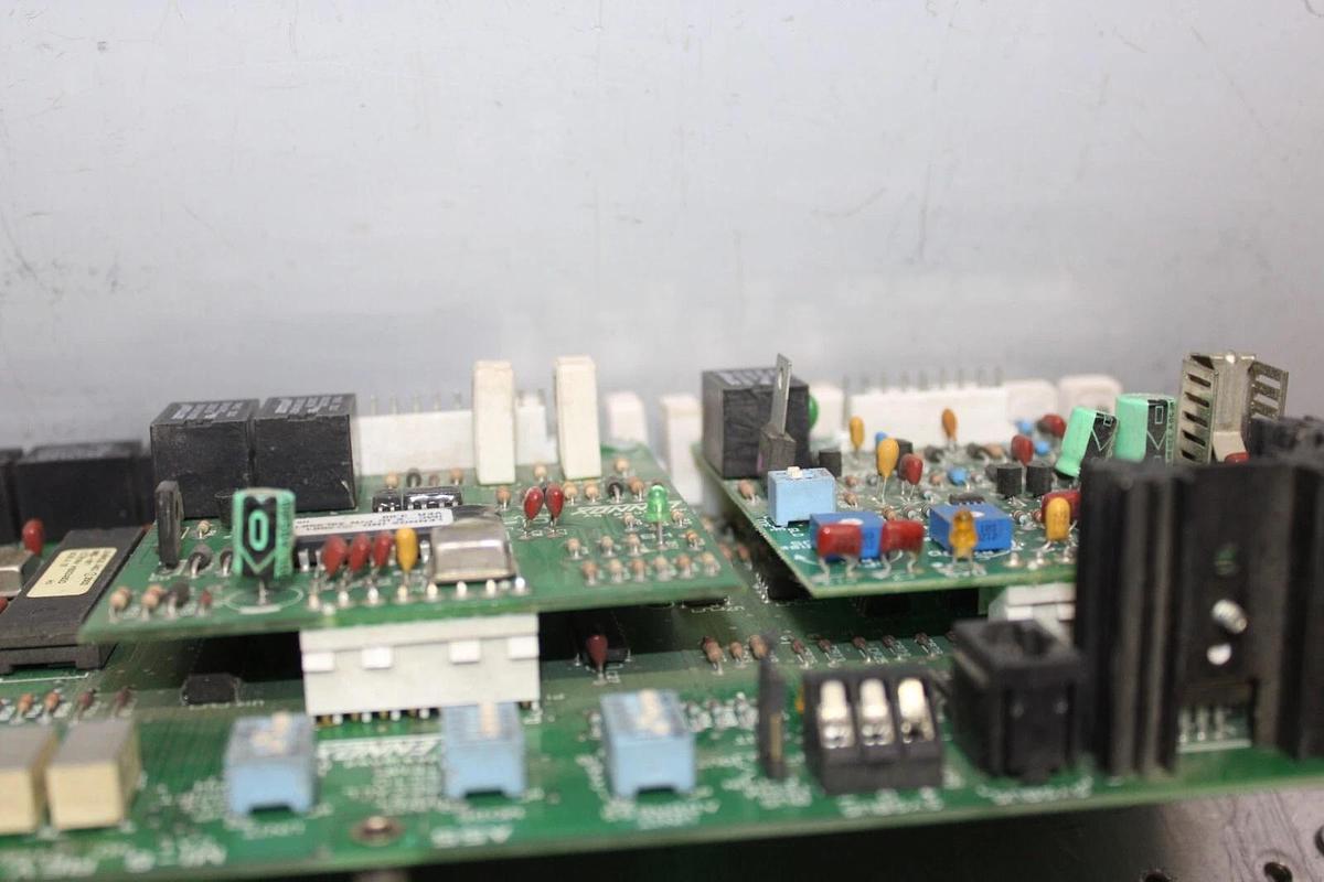 Used LENNOX HVAC CONTROL BOARD 34M52 M1-6 REV. C W/ 91J89 EM-1 REV C ECONOMIZER BOARD