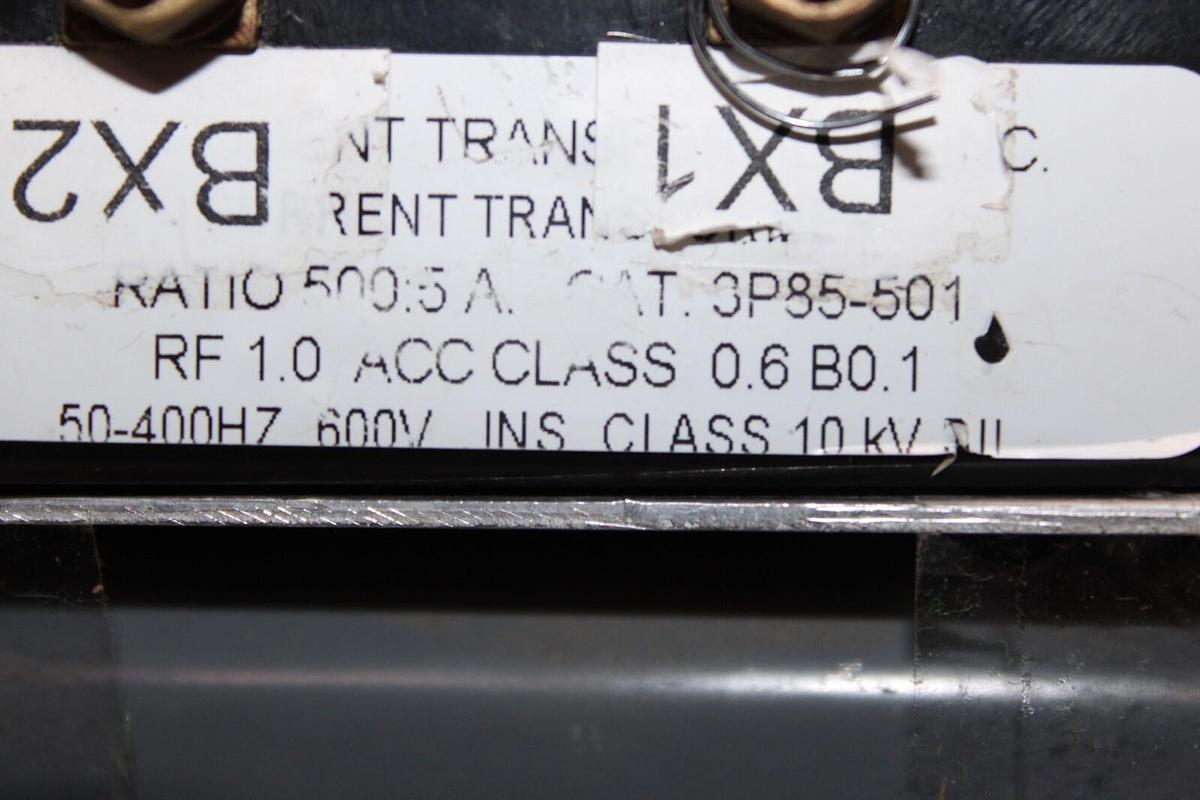 Used INSTRUMENT TRANSFORMERS CURRENT TRANFORMER 3P85-501 500:5 600V 50-400HZ
