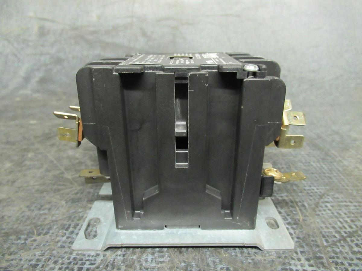 Used FURNAS CONTACTOR 42BF35AFAJ0 HN53CC115J 30 AMP 600 VAC 10 HP 3 POLE COIL: 120V