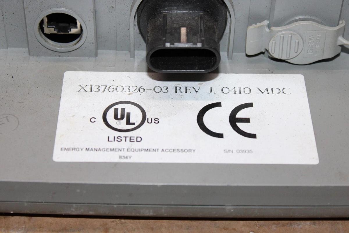 Used TRANE CHILLER HMI CONTROL ADAPTIVE DISPLAY X13760326-03 REV. J W/ SWING ARM