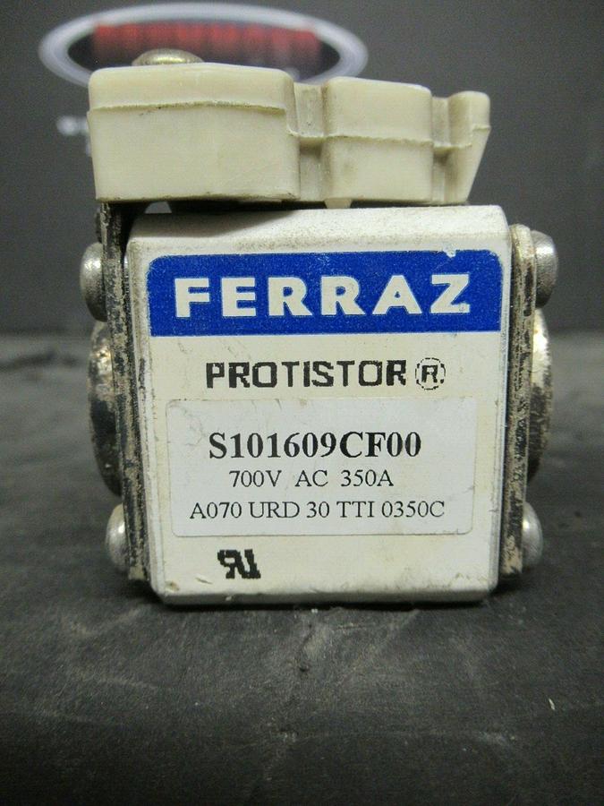 Used FERRAZ SHAWMUT PROTISTOR FUSE S101609CF00 700 VAC 350 AMP **WARRANTY**