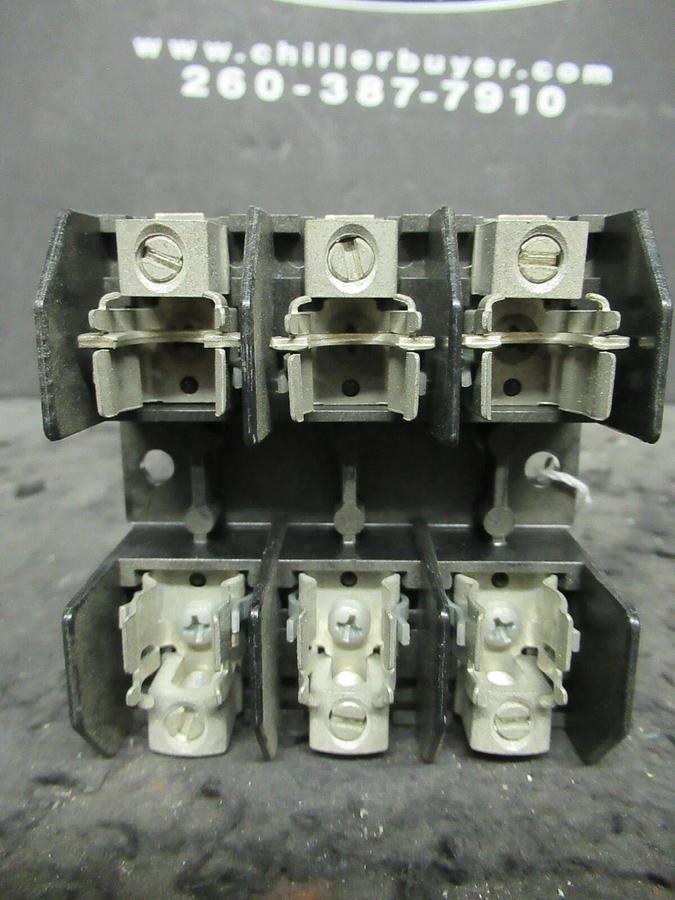 Used LITTELFUSE 30 AMP 240 / 250 VAC 3 POLE / PH FUSEHOLDER FUSE BLOCK LR25030-3CR