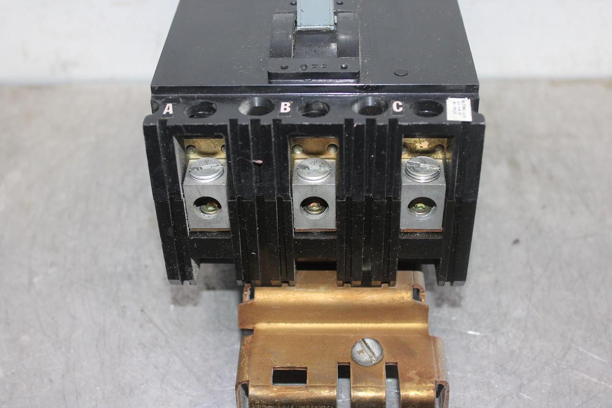 Used SQUARE D I-LINE CIRCUIT BREAKER FA36050 50 AMP 600 VAC 3-POLE