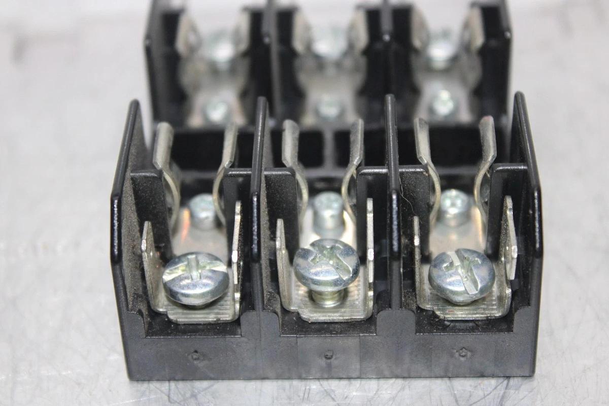 Used BUSS FUSE HOLDER BM6033SQ 30 AMP 600 VOLT 3-POLE **WARRANTY INCLUDED**