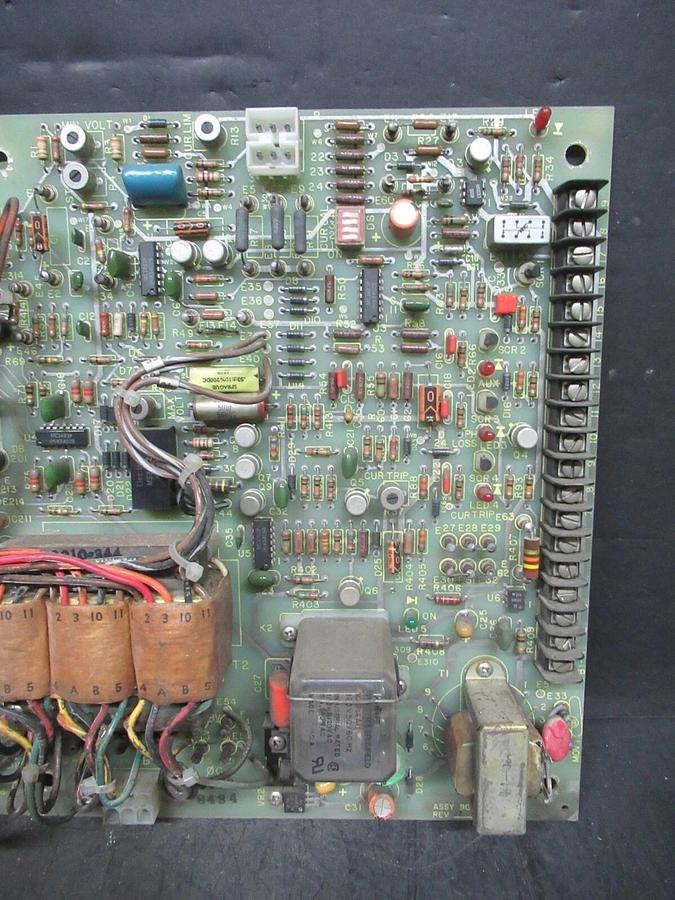 Used WESTINGHOUSE SOFT STARTER CONTROL BOARD 9032-236HXA REV. 37 0061-604 REV. 21